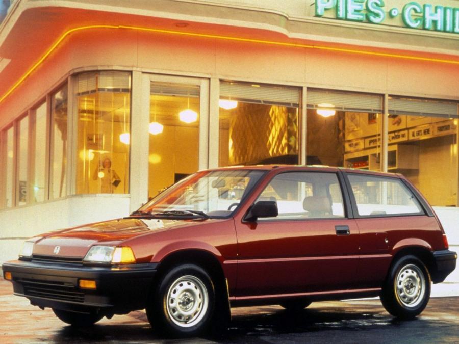  Honda Civic Hatchback 1983 года  (US) (фото 3 из 3)